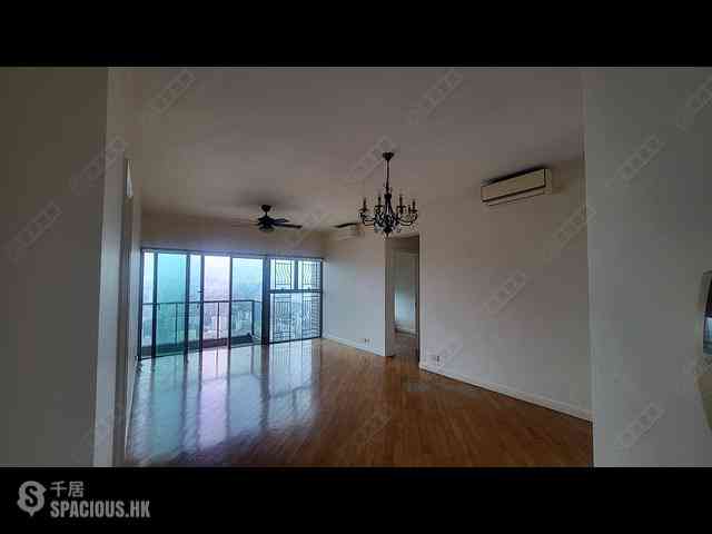 West Kowloon - Sorrento Phase 2 Block 1 02