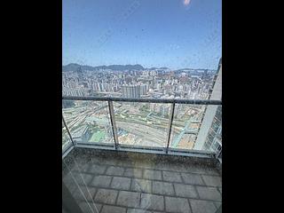 West Kowloon - Sorrento Phase 2 Block 1 04