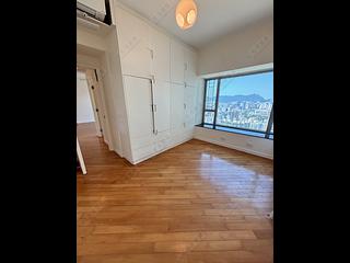 West Kowloon - Sorrento Phase 2 Block 1 07