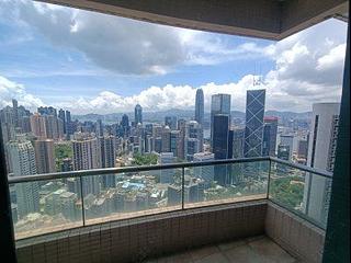 Mid Levels Central - Fairlane Tower 04