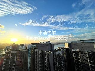 Tung Chung - The Visionary Tower 10 03