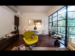 Wan Chai - Hong Fook Building 02