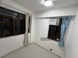 Sai Ying Pun - Wing Lee Building 02