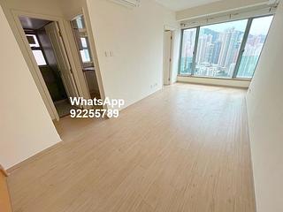 Sheung Wan - Queen's Terrace 02