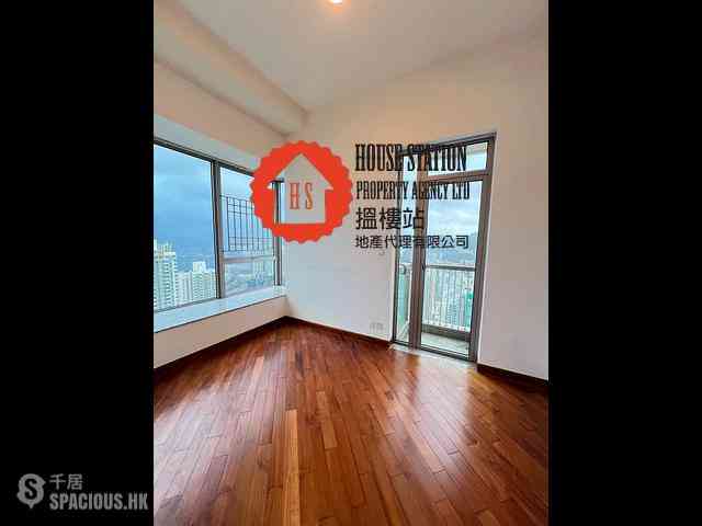 Tai Kok Tsui - The Hermitage Block 8 06