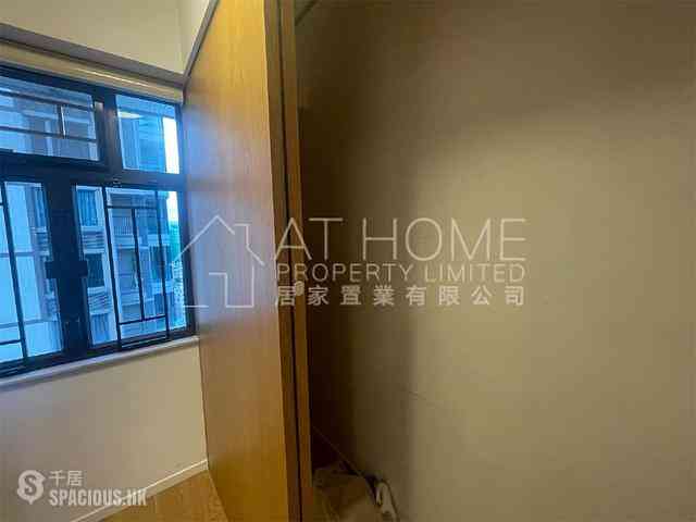 Shek Tong Tsui - Wing Ga Building 05