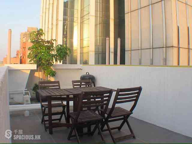 Sai Ying Pun - Cheung Ling Mansion 01