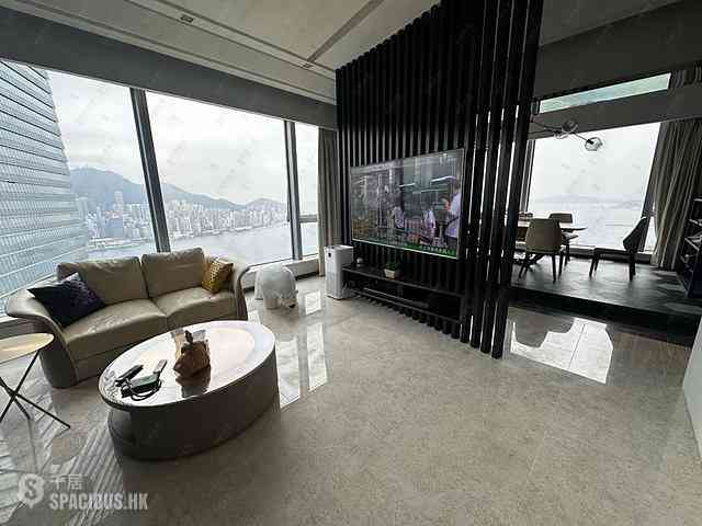 West Kowloon - The Cullinan (Tower 20 Zone 1 Diamond Sky) 01