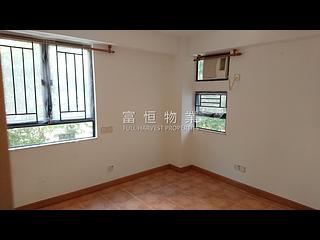 Happy Valley - Elegant Terrace 05