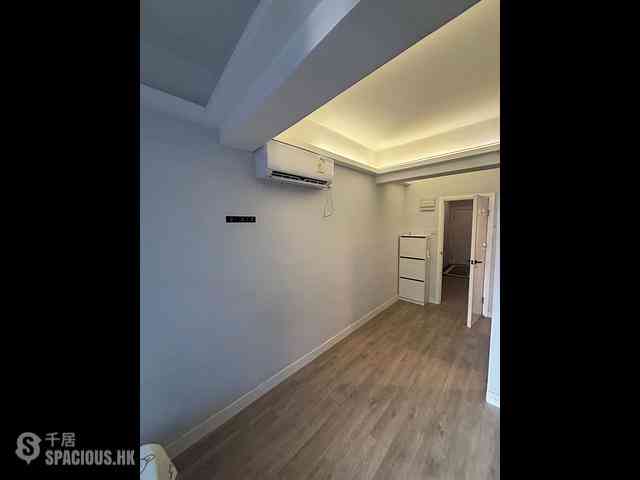 Tsim Sha Tsui - Hanyee Building 06