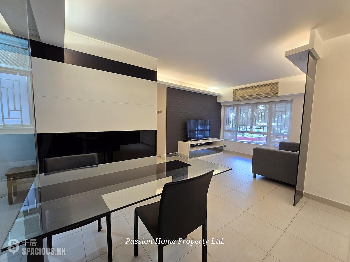 Tai Koo Shing - Tai Koo Shing 01