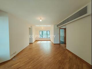Mid Levels West - 80 Robinson Road 02