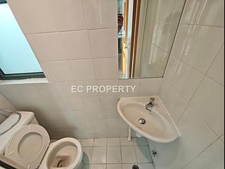 Mid Levels West - 80 Robinson Road 14