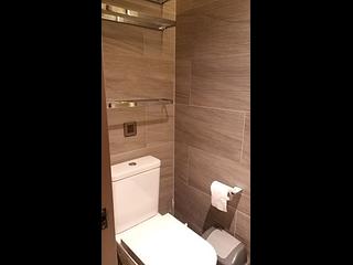 North Point - One Prestige 06