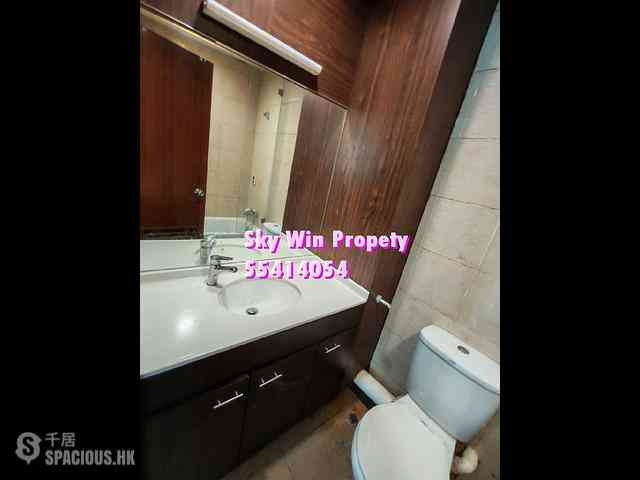 Mong Kok - Flourish Mansion 04
