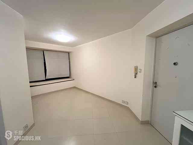 Quarry Bay - Kornhill Block P 04