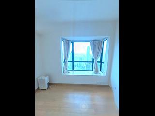 Mid Levels Central - Vantage Park Block 2 06