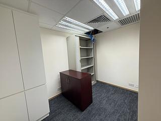 Wan Chai - Shui On Centre 11