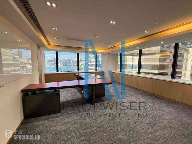 Wan Chai - Shui On Centre 02