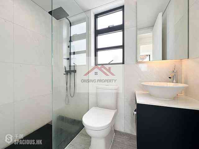 Sai Ying Pun - The Babington 06