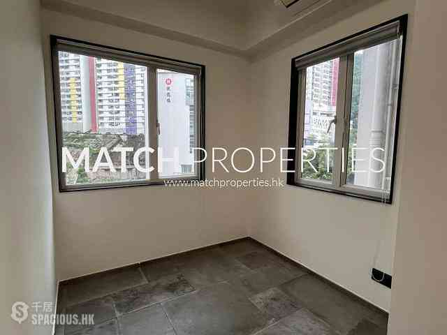 Kennedy Town - Luen Tak Apartments 04