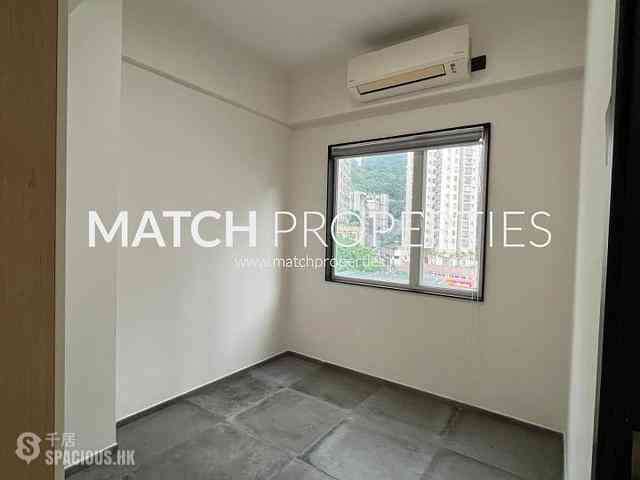 Kennedy Town - Luen Tak Apartments 09