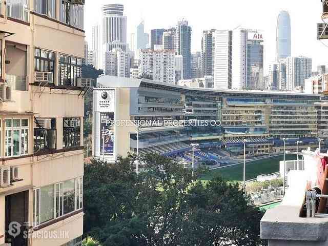Happy Valley - 1-3, Sing Woo Road 04