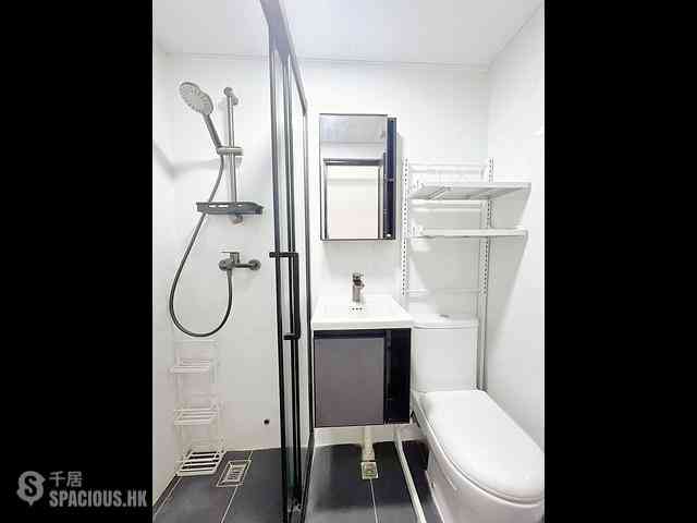 Tsim Sha Tsui - Comfort Building 03