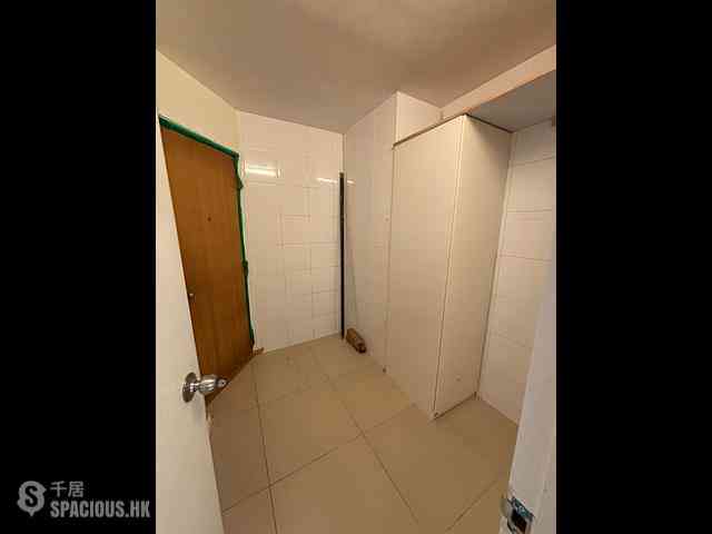 Happy Valley - 5-5A, Wong Nai Chung Road 07