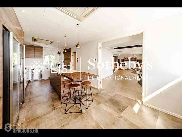 Stanley - Faber Villa 17