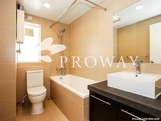 Deep Water Bay - Deepdene Block B 10