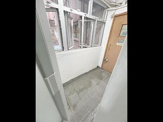 Tsim Sha Tsui - Hanyee Building 05