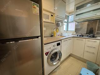 Sheung Wan - Queen's Terrace Block 2 03