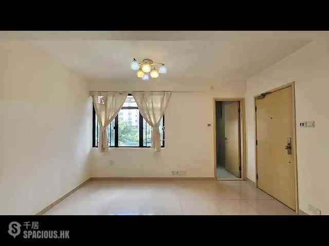 Wan Chai - Fook Wo Building 01