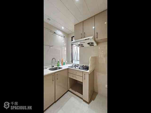 Wan Chai - Fook Wo Building 03