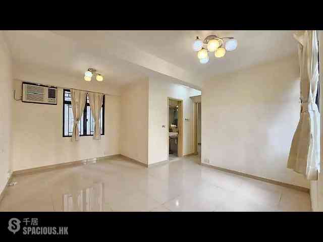 Wan Chai - Fook Wo Building 04