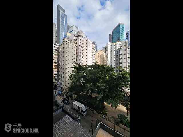 Wan Chai - Fook Wo Building 09