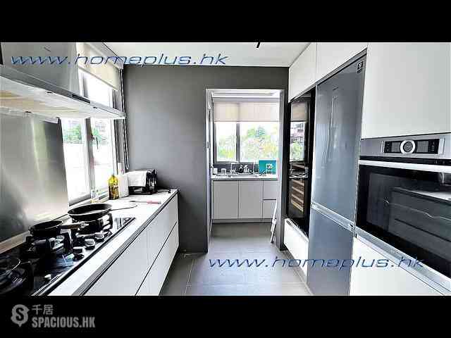 Clear Water Bay - Rise Park Villas 03