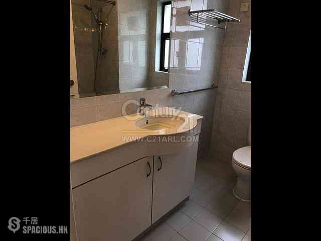 Repulse Bay - South Bay Villas Block A 06