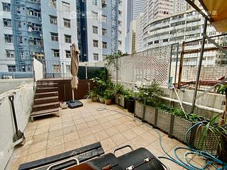 鲗鱼涌 - 得发大厦 02