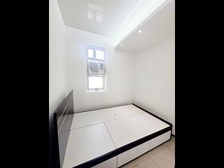 Quarry Bay - Lai Wah Mansion 03