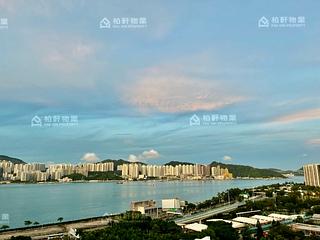 Quarry Bay - King's View Court 02