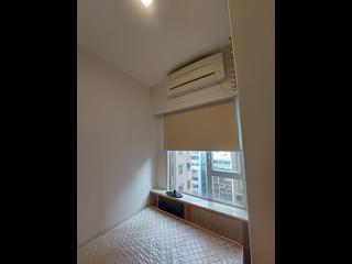 Wan Chai - Man Shek Building 04