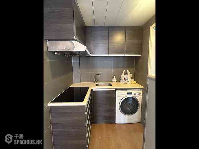 Wan Chai - 33, Ship Street 06