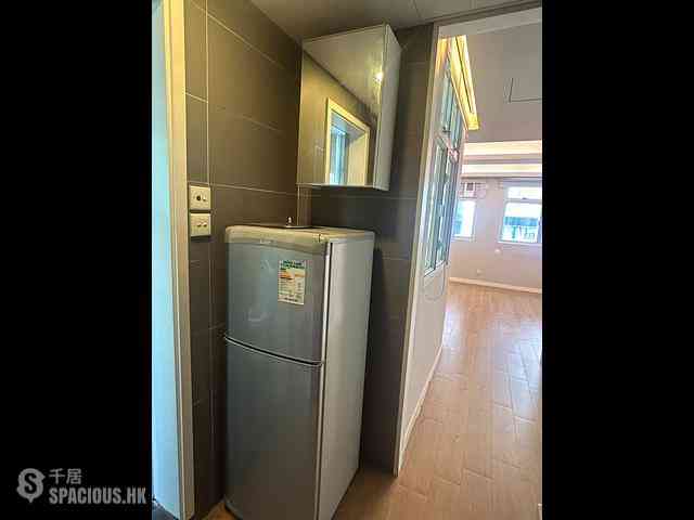 Wan Chai - 33, Ship Street 07