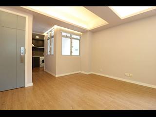Wan Chai - 33, Ship Street 04