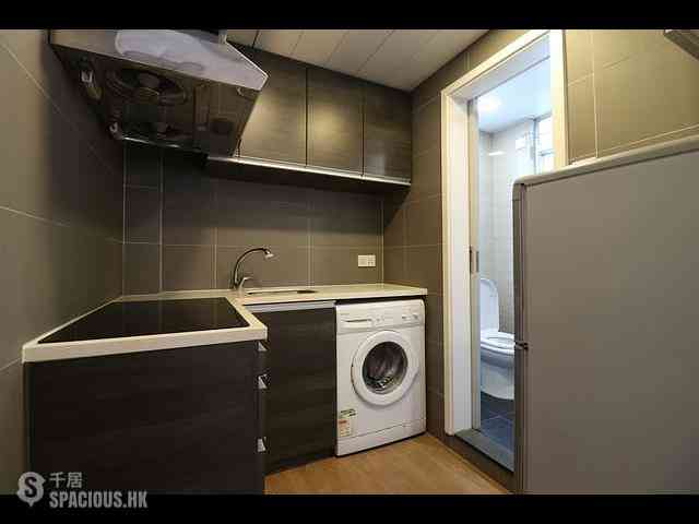 Wan Chai - 33, Ship Street 05