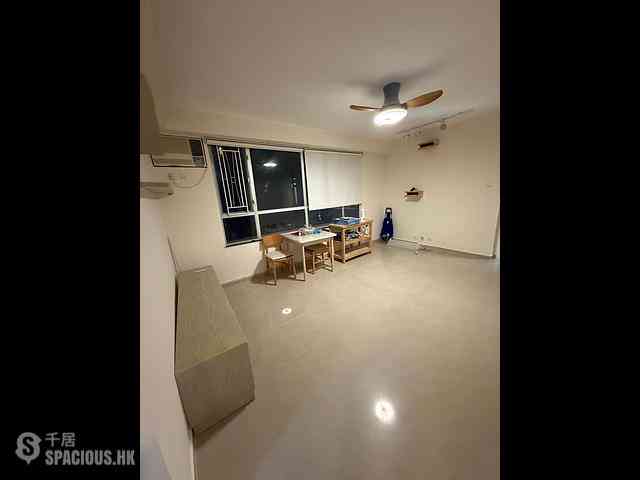 Tsing Lung Tau - Hong Kong Garden Phase 2 Hoover Heights (Block 12) 01
