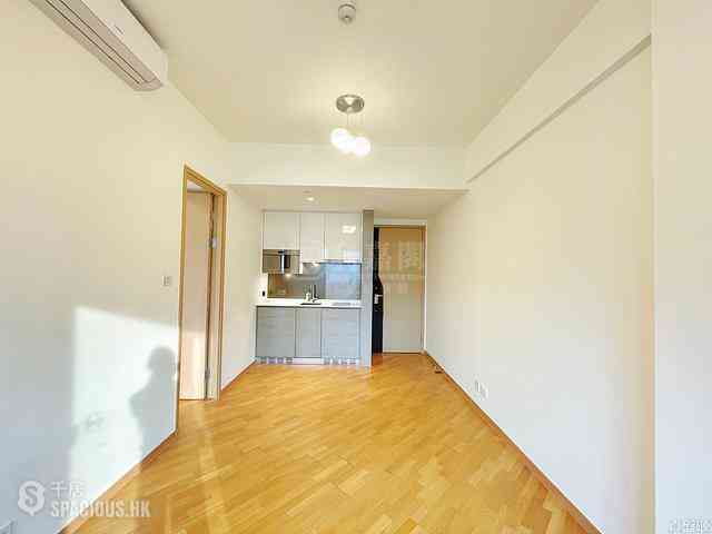 Tseung Kwan O - Alto Residences Block 7 03