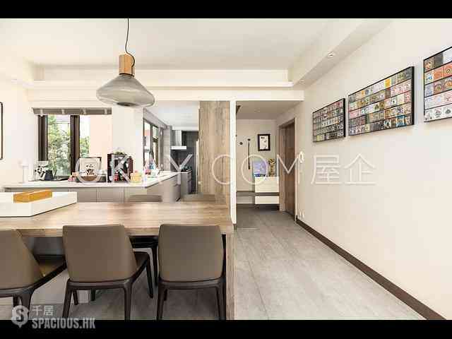 Mid Levels Central - Chenyu Court 03